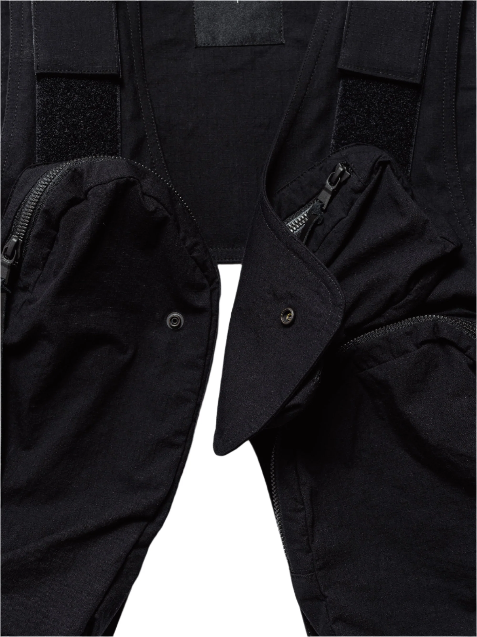 The Viridi-Anne Vest Bag Black - Image 4